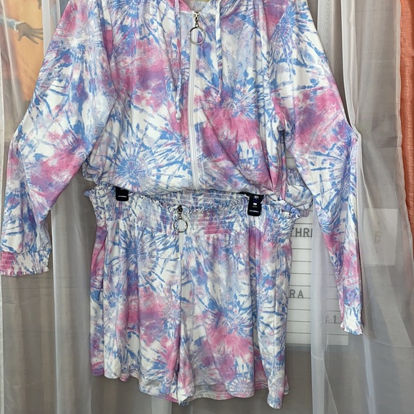 Comfortable Cute Short Set ☀️🥰 - Picture 2 of 6